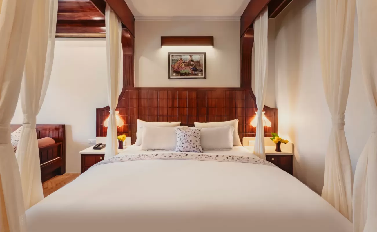Ebony Classic suite